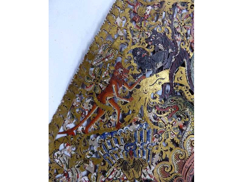 gunungan-dr 25-solo-drajat-3 monkeys-lft-frnt-2nd row-c.w.angst-15